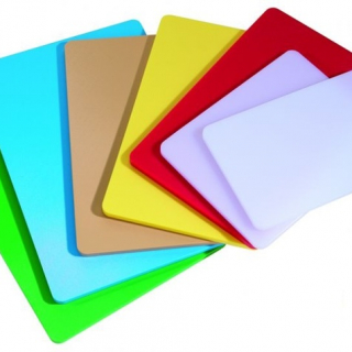 Дошка обробна пластикова різних кольорів 60 х 40 х 5 см (шт)